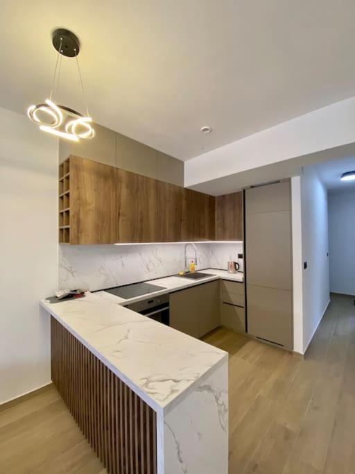 Modern 2br In Rafailovici - Near The Apartment Budva